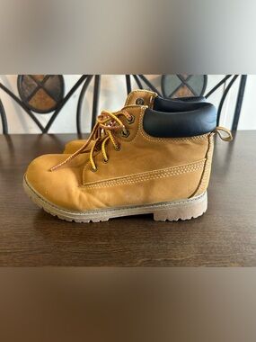 Boys Wonder Nation Ankle Boots Sz 3